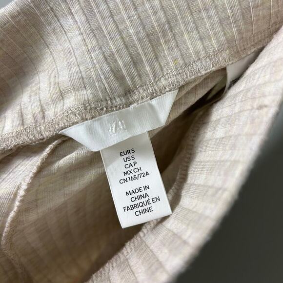 H&M Ribbed Knit Flare Pants Oatmeal Tan High Rise Lightweight Loungewear Small - Picture 6 of 7